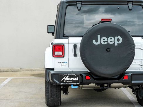 Used 2024 Jeep Wrangler Sport S image 48