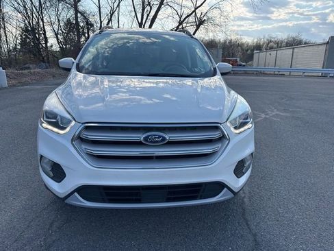 Used 2018 Ford Escape SEL w/ Ford Safe & Smart Package image 2