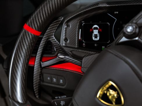Used 2024 Lamborghini Revuelto AWD/4WD image 44