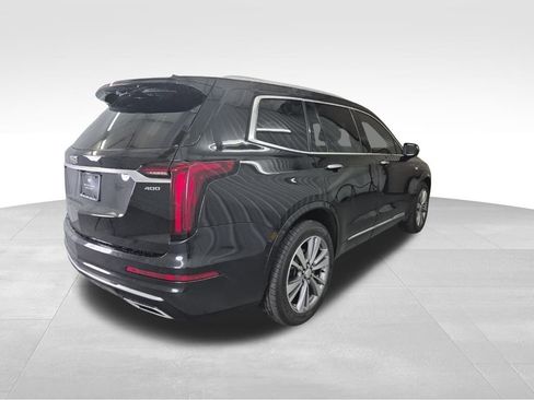 Used 2020 Cadillac XT6 Premium Luxury image 6