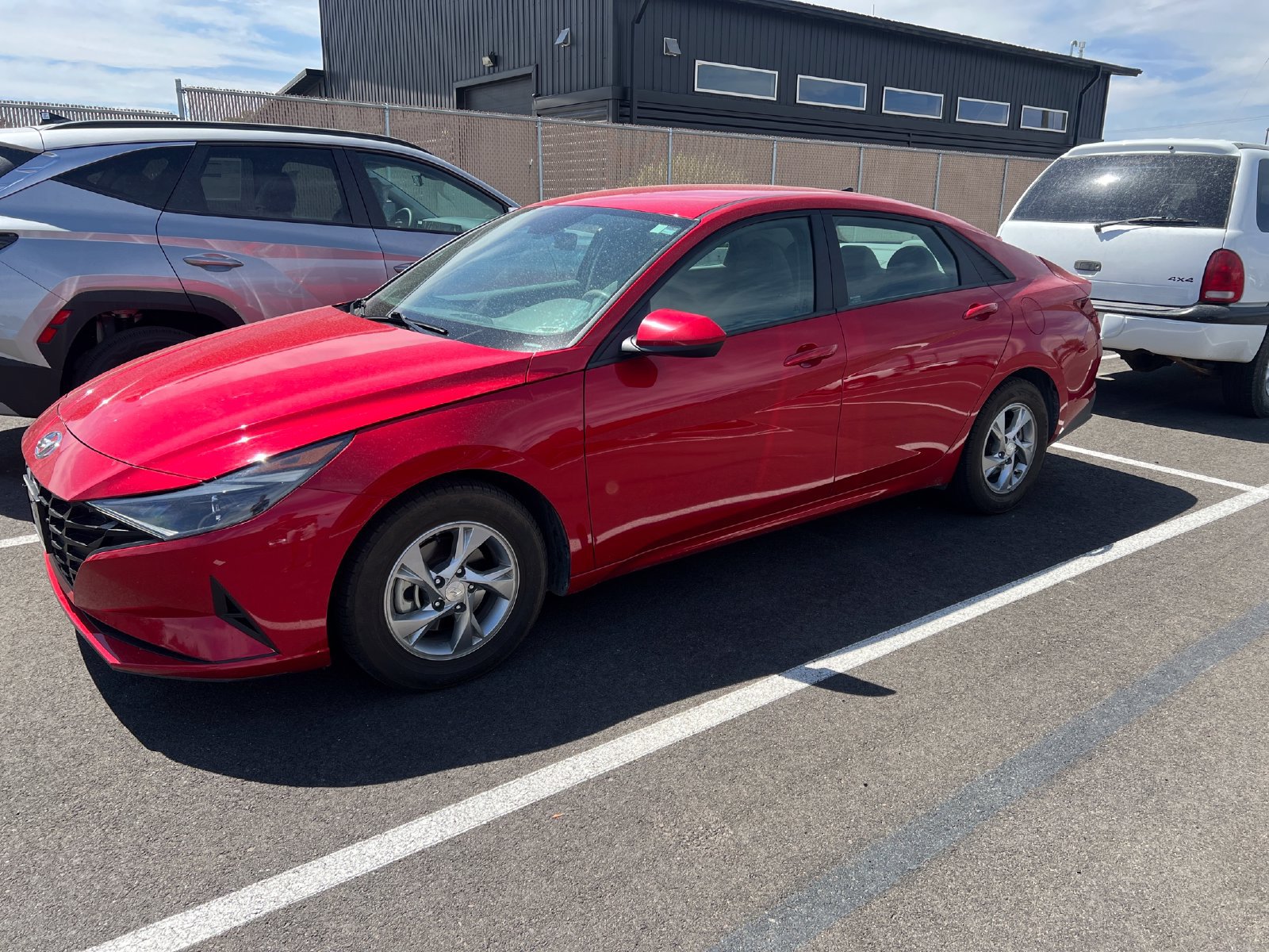 Used 2022 Hyundai Elantra SE FWD image 31