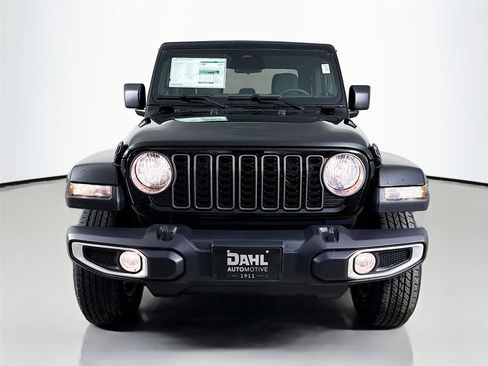 New 2026 Jeep Gladiator Sport image 2