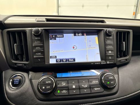 Used 2017 Toyota RAV4 Limited w/ Carpet Mat Package AWD/4WD image 21