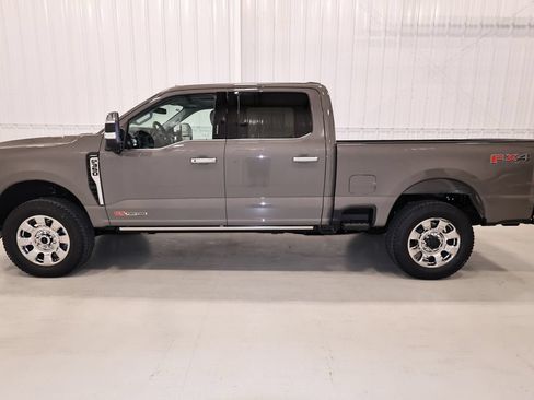 New 2026 Ford F350 Lariat w/ Lariat Premium Package AWD/4WD image 6