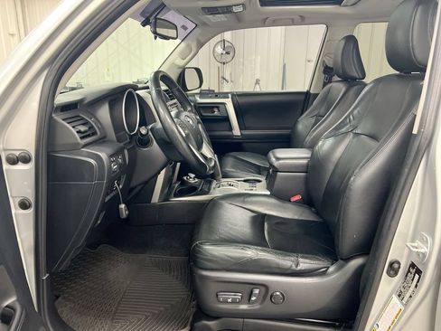 Used 2013 Toyota 4Runner Limited AWD/4WD image 21