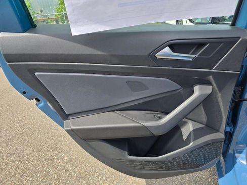 New 2026 Volkswagen Jetta SE FWD image 35