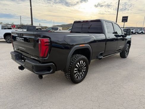 Used 2024 GMC Sierra 3500 Denali Ultimate image 6