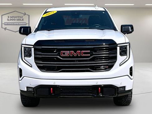 Used 2025 GMC Sierra 1500 AT4 AWD/4WD image 2