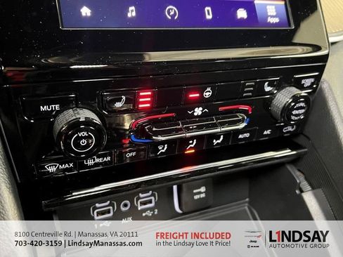 New 2025 Jeep Grand Cherokee Altitude image 44