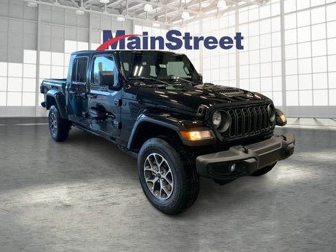 New 2026 Jeep Gladiator Sport image 7