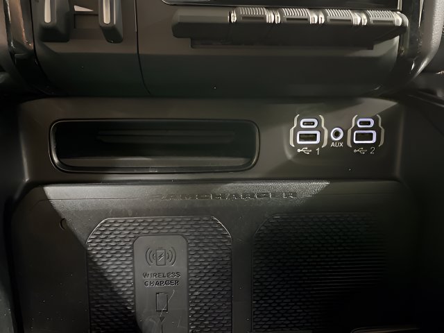 Used 2023 RAM 1500 Laramie AWD/4WD image 57