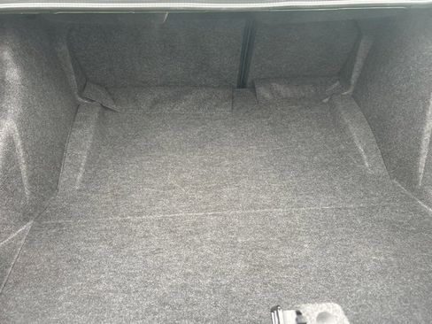 Used 2022 Dodge Challenger GT w/ Plus Package image 9