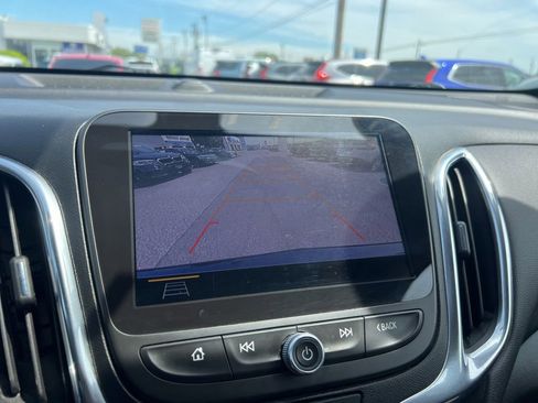 Used 2019 Chevrolet Equinox LT AWD/4WD image 13