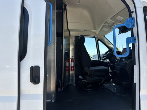 New 2024 RAM ProMaster 3500 w/ Delivery Van Package image 12