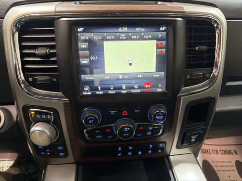 Used 2018 RAM 1500 Laramie w/ Convenience Group image 28