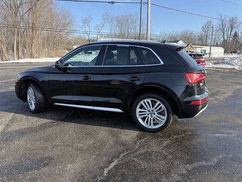 Used 2018 Audi Q5 2.0T Premium Plus w/ Premium Plus Package image 31