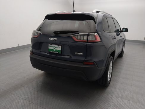 Used 2021 Jeep Cherokee Latitude FWD image 7