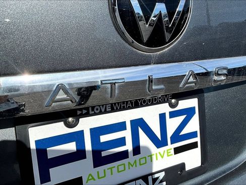 Used 2023 Volkswagen Atlas Cross Sport SE AWD/4WD image 22