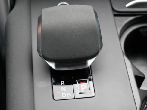 Used 2023 Land Rover Discovery S R-Dynamic AWD/4WD image 23