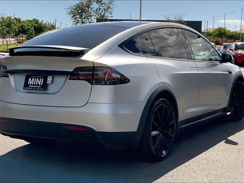 Used 2020 Tesla Model X Performance AWD/4WD image 10