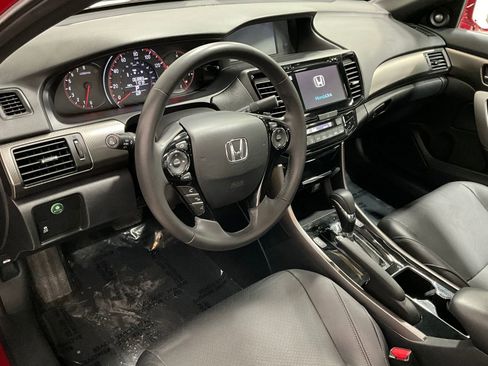 Used 2017 Honda Accord EX-L image 13