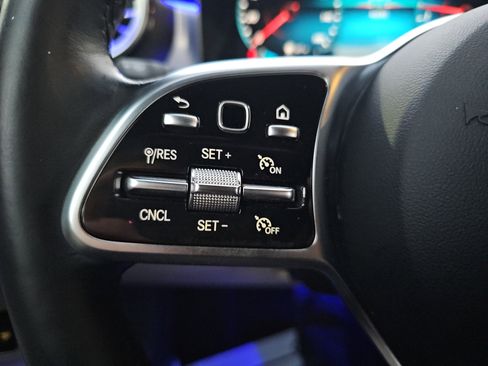 Used 2021 Mercedes-Benz A 220 4MATIC image 18