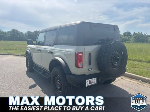 New 2026 Ford Bronco Big Bend w/ Black Diamond Package AWD/4WD image 8
