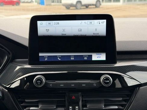 Used 2025 Ford Escape ST-Line image 21