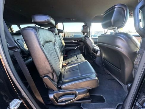 Used 2024 Jeep Wagoneer L Series III w/ Flexible Seating Group image 31