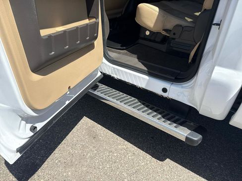 Used 2011 Ford F350 Lariat w/ Lariat Interior Pkg AWD/4WD image 20
