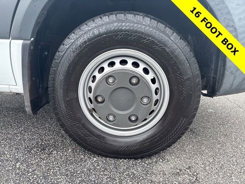 Used 2021 Freightliner Sprinter 3500 image 9