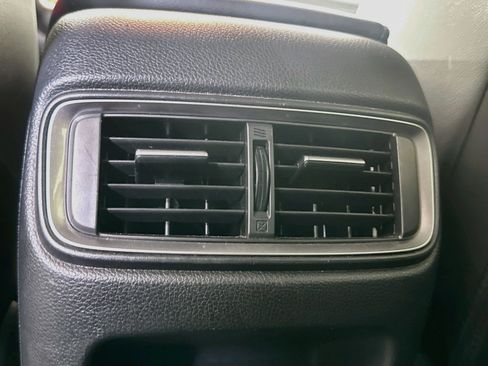 Used 2020 Honda CR-V Touring image 29