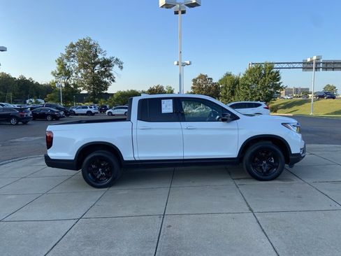 Used 2026 Honda Ridgeline Black Edition image 13