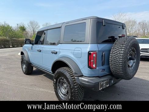 Used 2024 Ford Bronco Badlands image 7