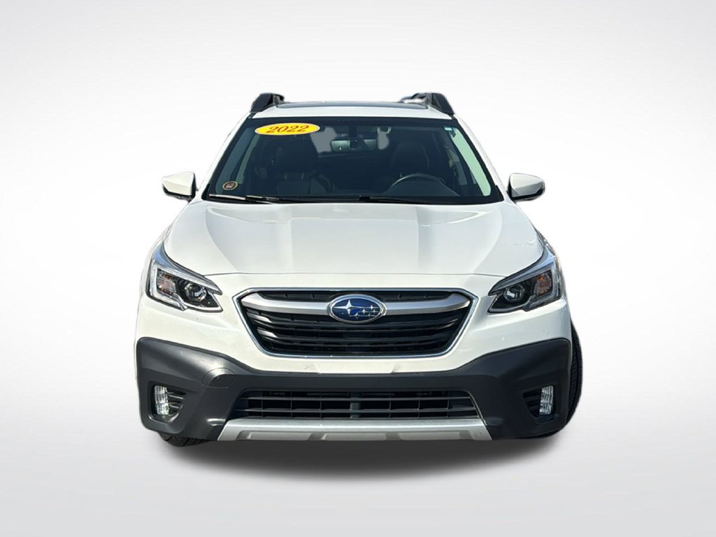 Used 2022 Subaru Outback Limited AWD/4WD image 2