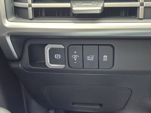 New 2026 Hyundai Santa Fe SE FWD image 23