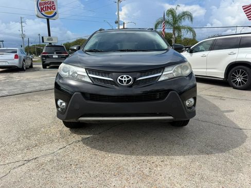 Used 2014 Toyota RAV4 XLE FWD image 2