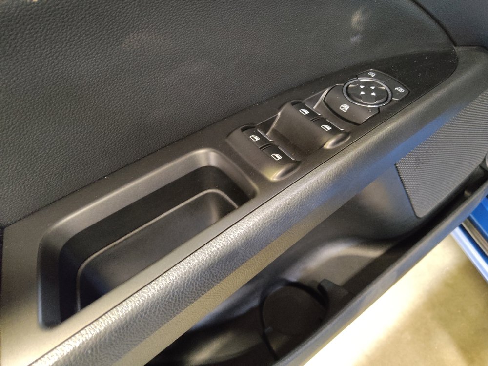 Used 2019 Ford Fusion SEL FWD image 27