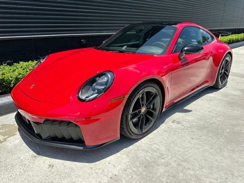 Certified 2026 Porsche 911 Carrera GTS RWD image 7