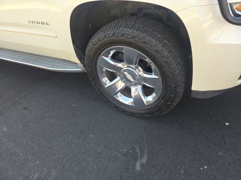 Used 2015 Chevrolet Tahoe LTZ RWD image 15