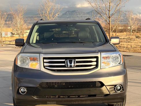 Used 2015 Honda Pilot Touring image 2