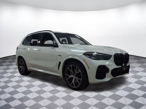 Certified 2023 BMW X5 xDrive45e w/ M Sport Package image 6