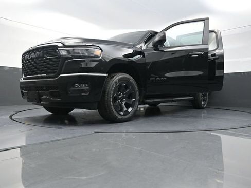 New 2026 RAM 1500 Express AWD/4WD image 22