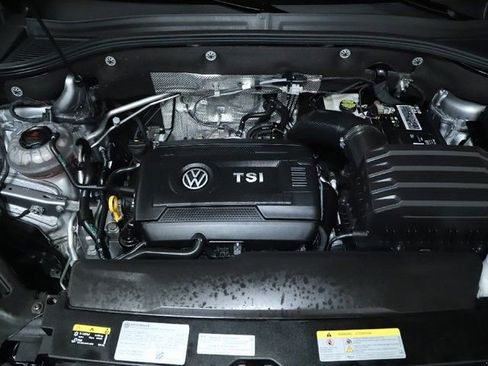 Used 2023 Volkswagen Atlas Cross Sport SE w/ Black Wheel Package image 36