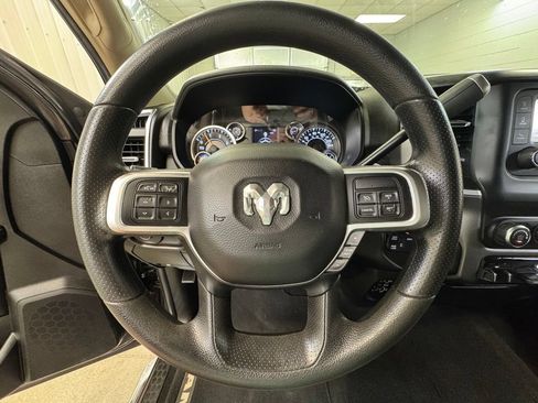 Used 2019 RAM 2500 Big Horn AWD/4WD image 35