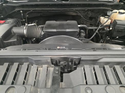 Used 2022 Chevrolet Silverado 2500 LTZ w/ LTZ Convenience Package AWD/4WD image 21