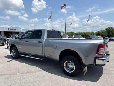 Used 2024 RAM 3500 Big Horn AWD/4WD image 41