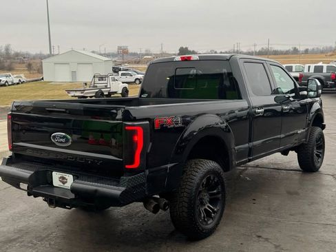 Used 2017 Ford F350 Lariat w/ Lariat Ultimate Package image 6