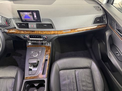 Used 2018 Audi Q5 2.0T Premium Plus w/ Premium Plus Package image 25