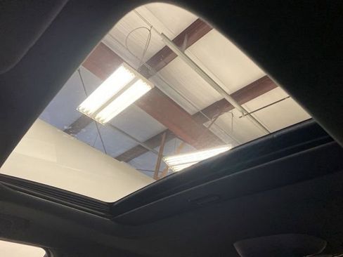 Used 2016 Dodge Durango R/T w/ Technology Group image 19